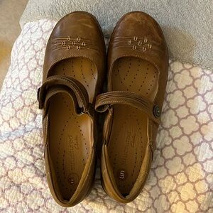 Clark's unstructuredred size 10